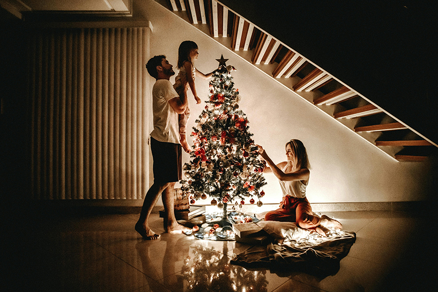 El árbol de Navidad como símbolo de unión en las celebraciones modernas